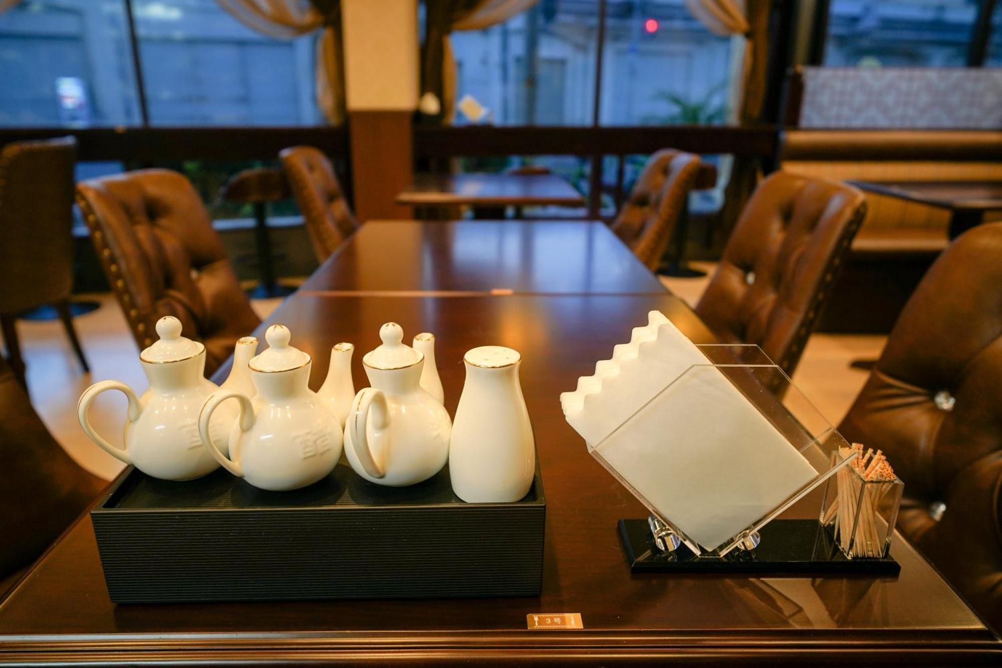 大同 Garden Hotel Osaka Exterior foto